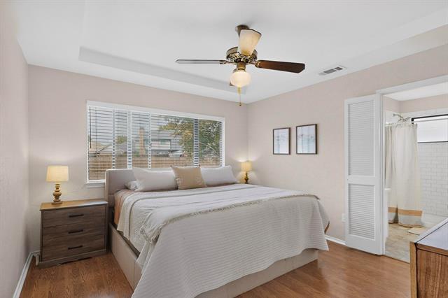 Building Photo - 594 King Cir