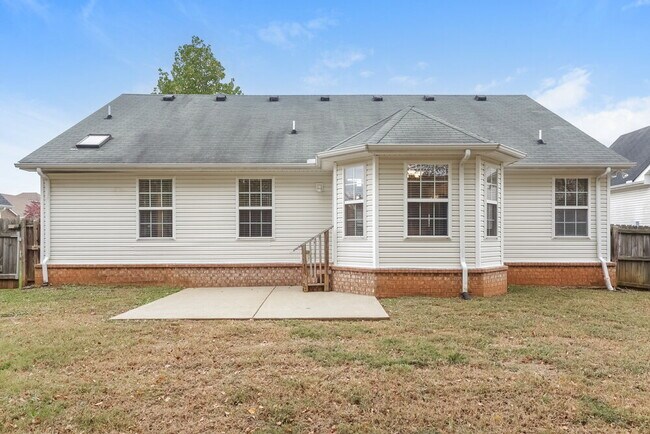Building Photo - 1518 Antebellum Dr