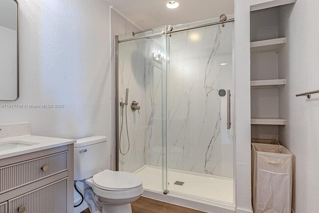 Building Photo - 2795 N 40th Ave