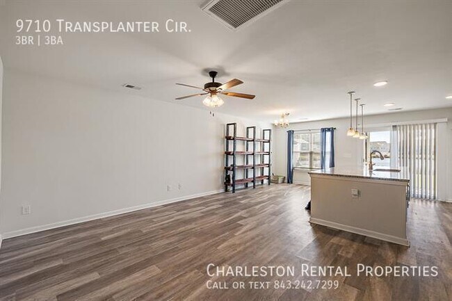 Building Photo - 9710 Transplanter Cir