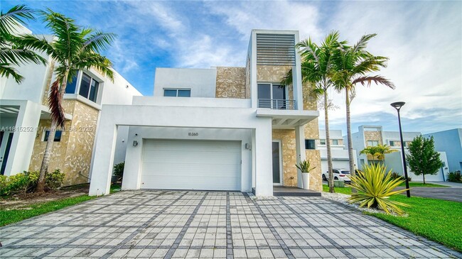 Building Photo - 10360 NW 68th Terrace