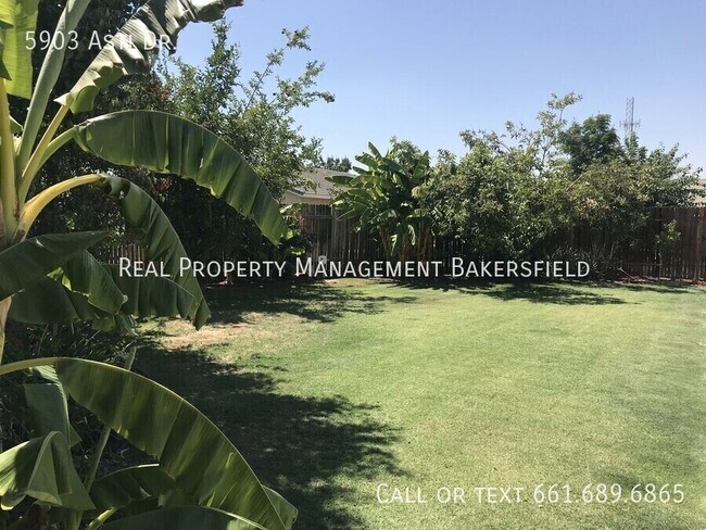 Building Photo - 5903 Asti Dr