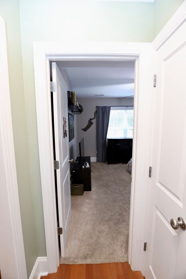 Building Photo - 1280 Winyah St