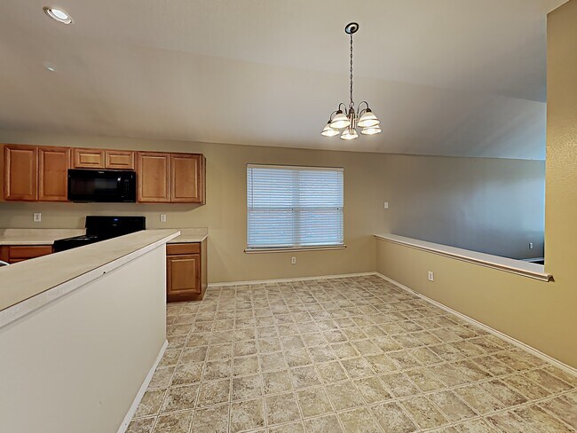 Building Photo - 1910 Temper Lane