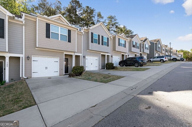 Building Photo - 1110 Highwood Ln