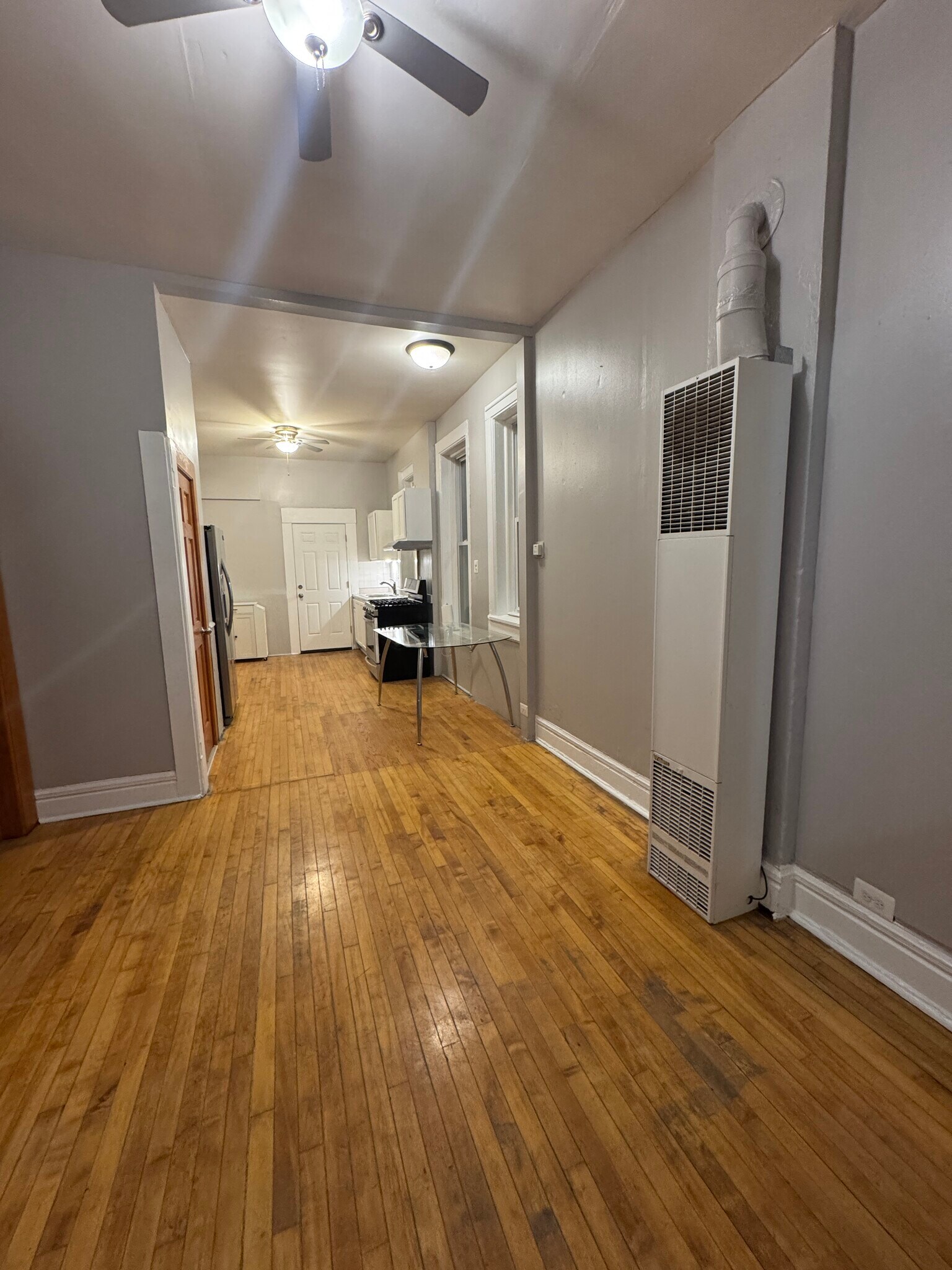 Building Photo - 3353 S Emerald Ave