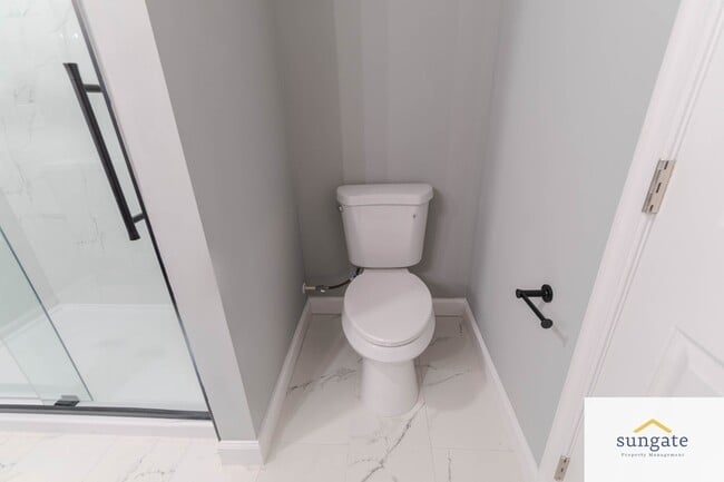 Building Photo - 11319 Harding Rd