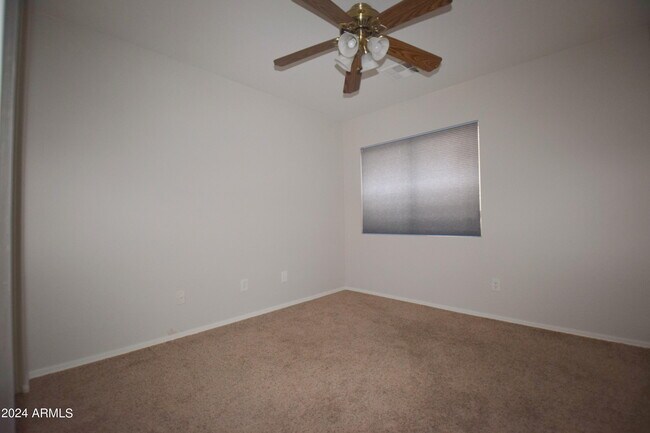 Building Photo - 2797 E Mineral Park Rd