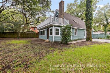 Building Photo - 1150 Freelock Dr