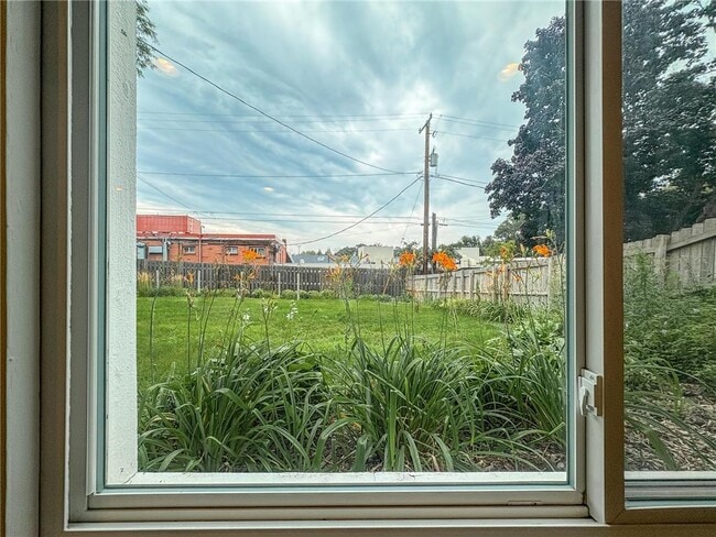 Building Photo - 7110 W 23rd St