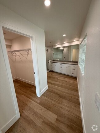 Building Photo - 24582 Del Prado Ave