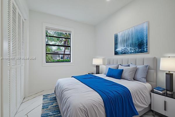 Building Photo - 1251 NE 41st Dr