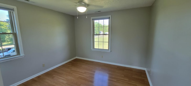 Building Photo - 392 Albright Ln