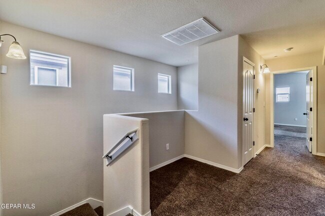 Building Photo - 6723 Boulder Canyon Ln