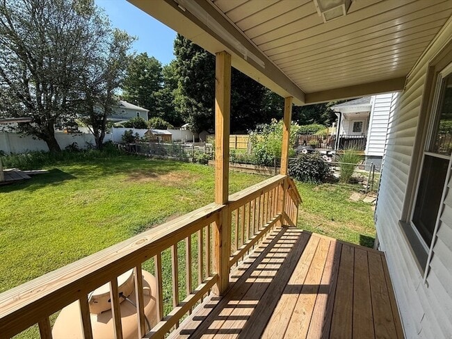 Building Photo - 4068 Hill St