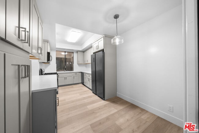 Building Photo - 235 S Tower Dr