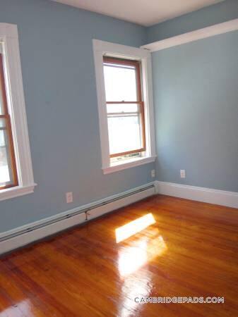 Building Photo - 173 Rindge Ave