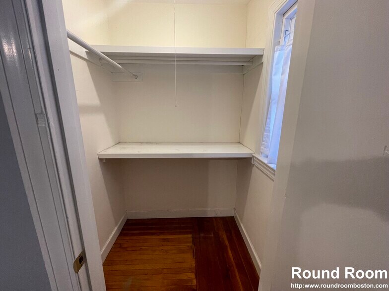 Building Photo - 13 Edmunds St