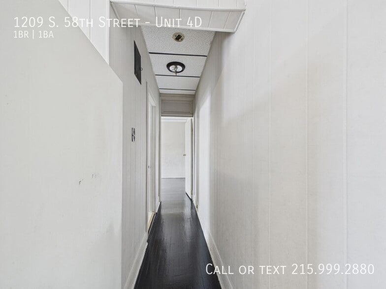 Building Photo - 1209 S 58th St