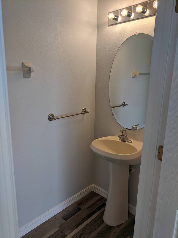 Building Photo - 509 Big Black Way