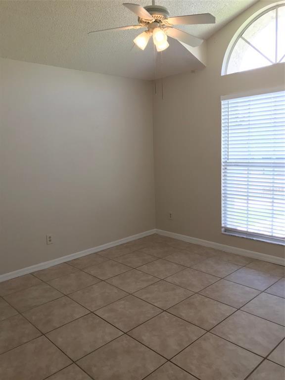 Building Photo - 1025 Kelly Creek Cir