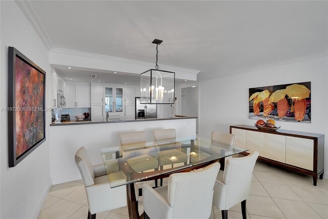 Building Photo - 3140 S Ocean Dr