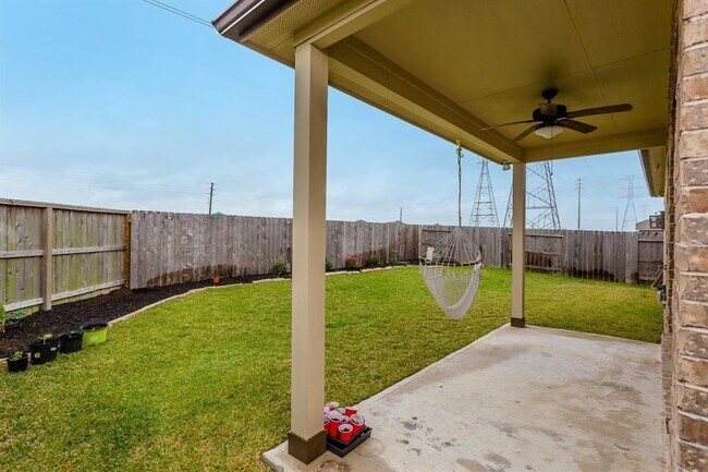 Building Photo - 3707 Cactus Field Ln