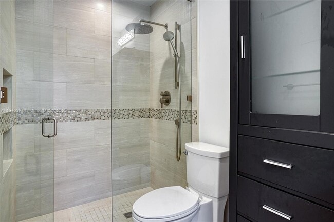 Building Photo - 6230 SW 112th St