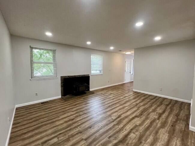 Building Photo - 13238 Alcott Cir