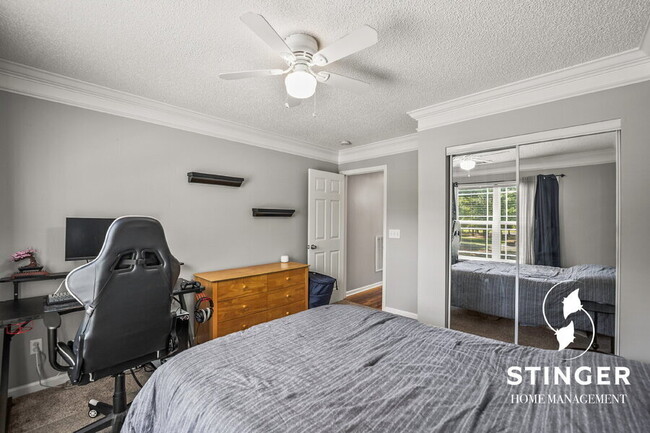 Building Photo - 46 Alston Park Dr