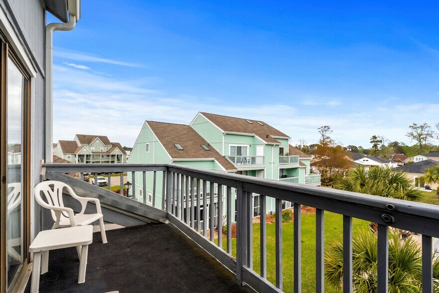 Building Photo - 1930 Bent Grass Dr