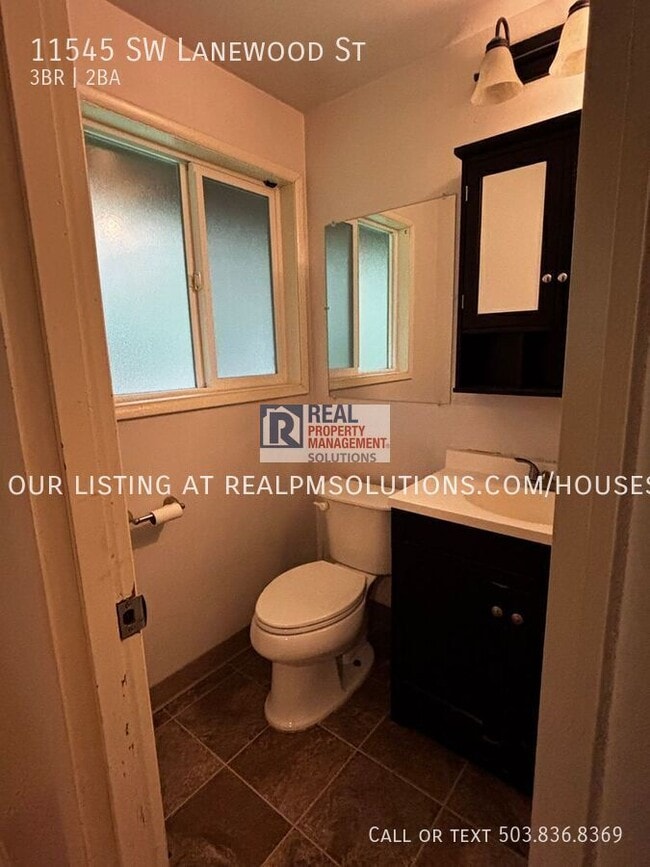 Building Photo - 11545 SW Lanewood St