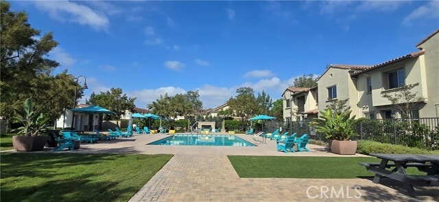 Building Photo - 336 Lantana Dr