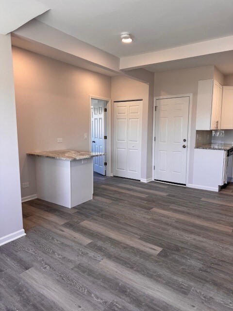 Building Photo - 1846 Wesley Ave