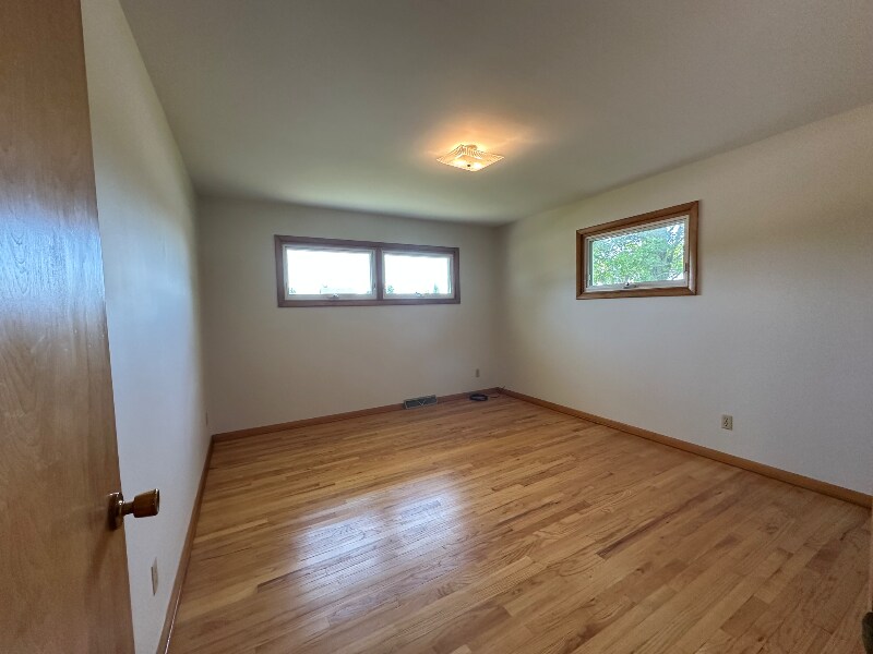 Building Photo - 532 E Corning Rd