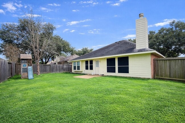 Building Photo - 20514 Westfield Estates Dr