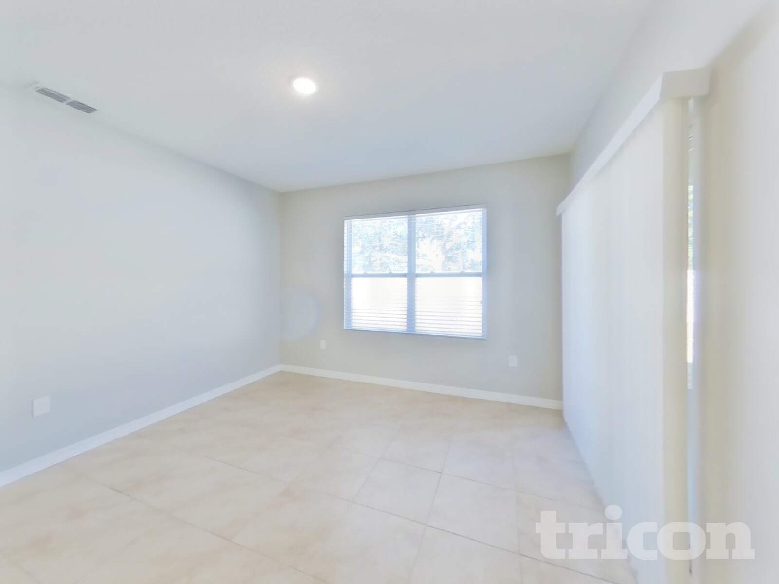 Building Photo - 530 Squires Grove Dr