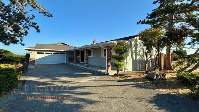 Building Photo - Modern Ranch-Style Retreat in the Oakland ...