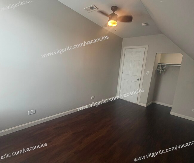 Building Photo - 4023 Deodar St