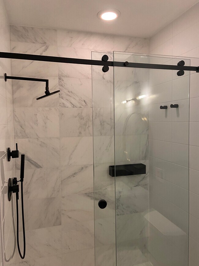 Master bathroom - 1303 Clifton St NW