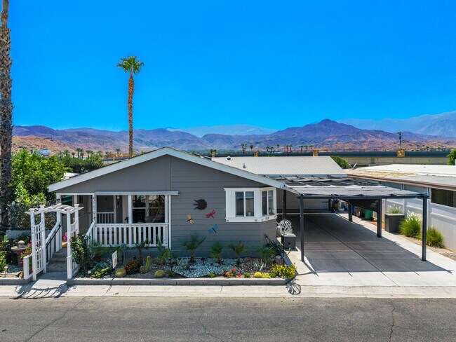 Building Photo - 159 Estrada Way