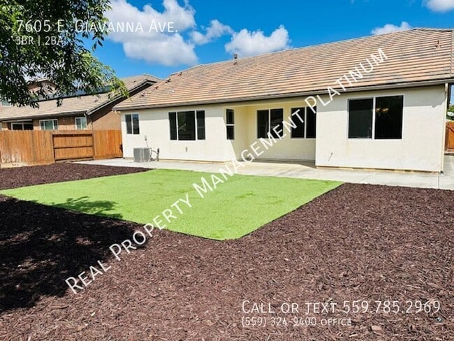 Building Photo - 7605 E Giavanna Ave