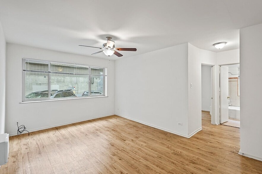 Primary Photo - Villa Wynanda