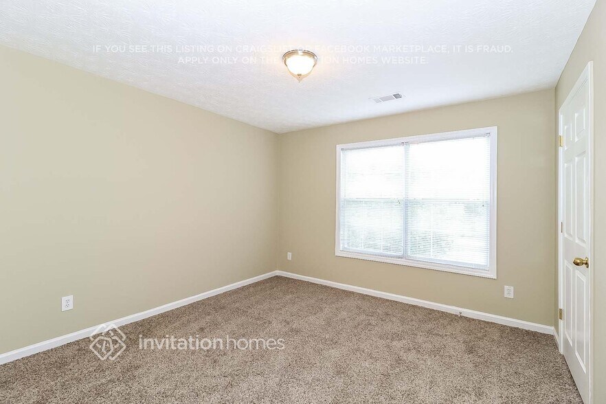 Building Photo - 3208 Evonshire Ln