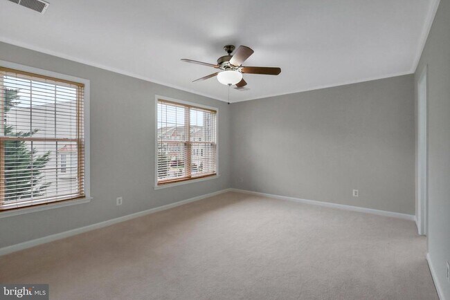 Building Photo - 5270 Kestrel Crossing Dr