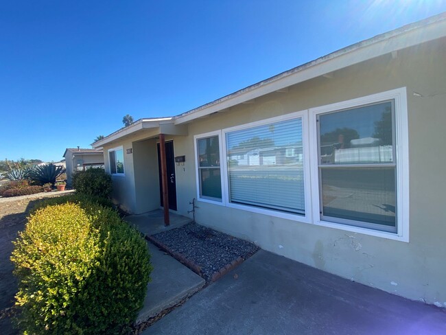 Building Photo - West Clairemont Home with Huge Yard!