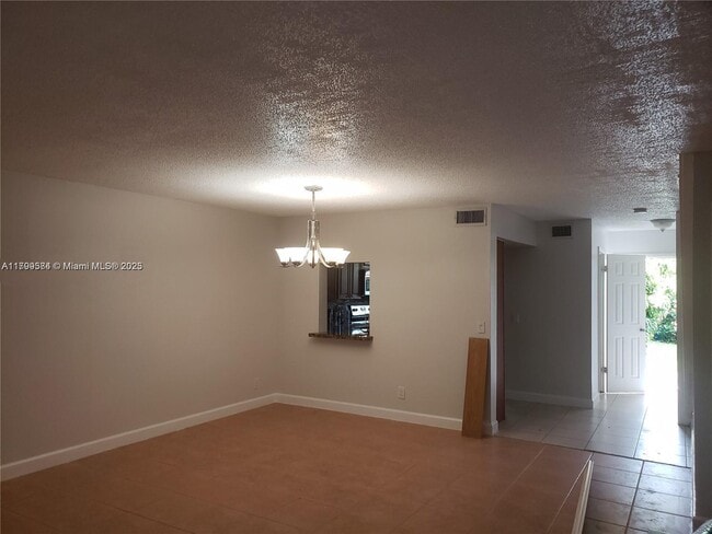 Building Photo - 2520 Van Buren St