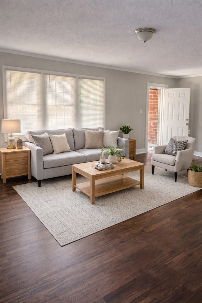 Building Photo - 3709 Flamingo Dr