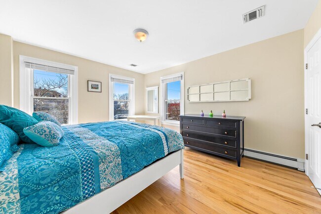 Bedroom 1 - 701 Asbury Ave