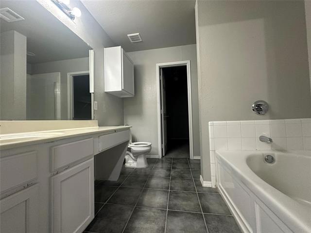 Building Photo - 2525 Mesa Valley Dr